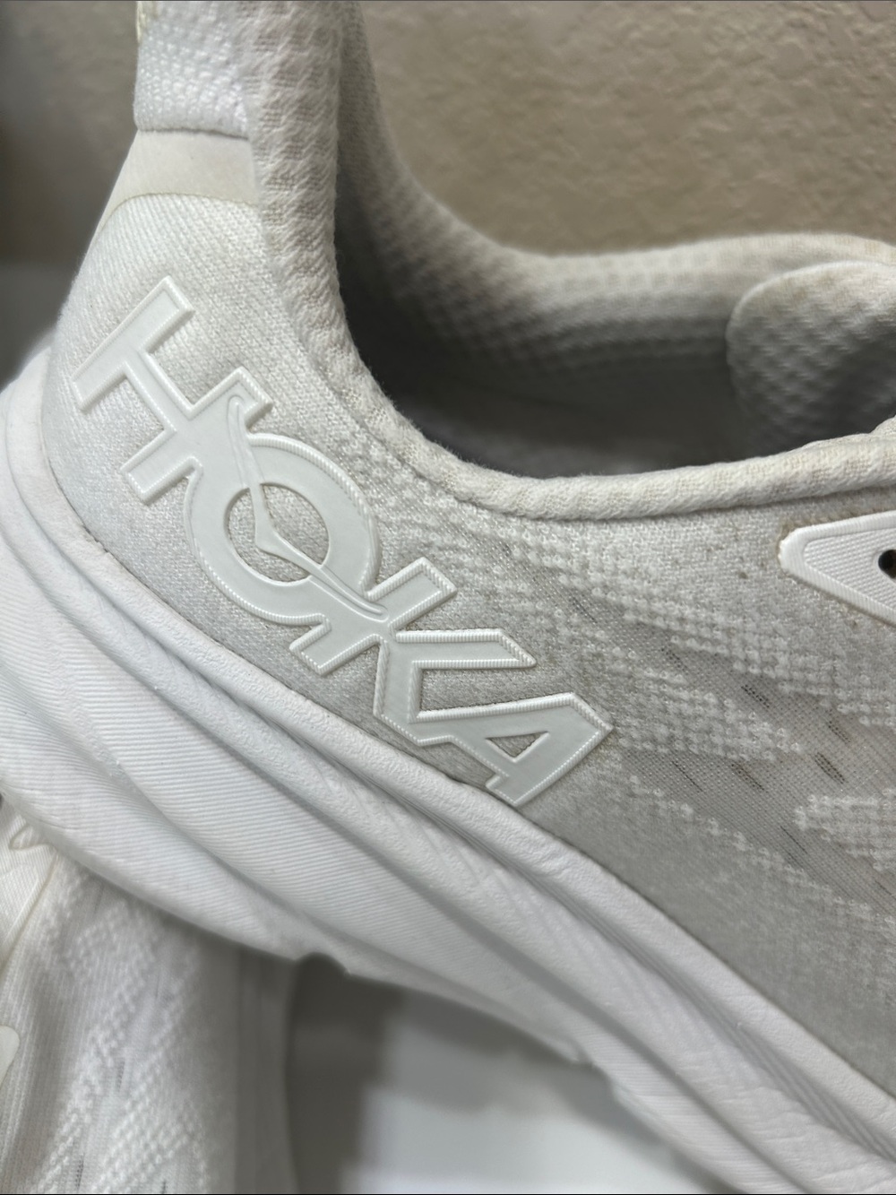 Hoka White Women's Running Sneakers Clifton 9 - Picture 2 of 7